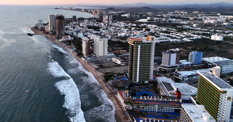 How to Choose the Best Hotel in Mazatlán: From Classic Stays to the Newest Options