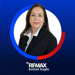 Helen Carrillo Iturrios