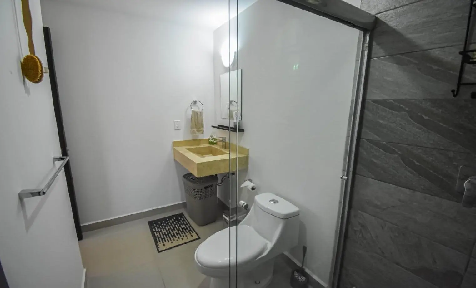 Photo 22