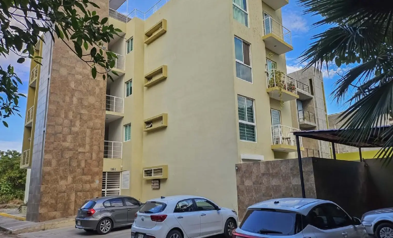 TURN KEY 2 BDR CONDOAT PLAYA SUR! Ground floor unit with patio.Elevator and Jacuzzi.