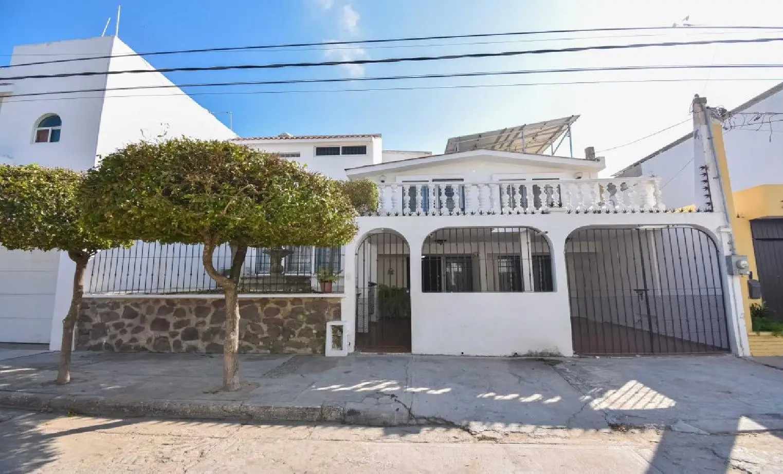 Exclusive Sabalo Country beachside residence